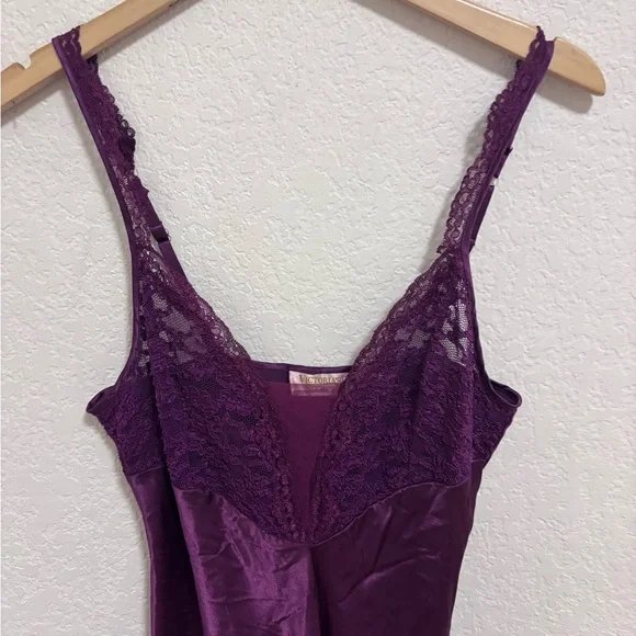 Vintage Victoria’s Secret gold label satin slip dress - Picture 2 of 7